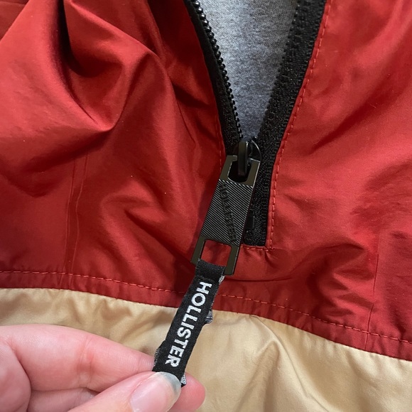 ✨Hollister windbreaker - Picture 9 of 12
